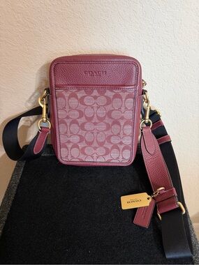 Coach Small Signature Crossbody in Rose